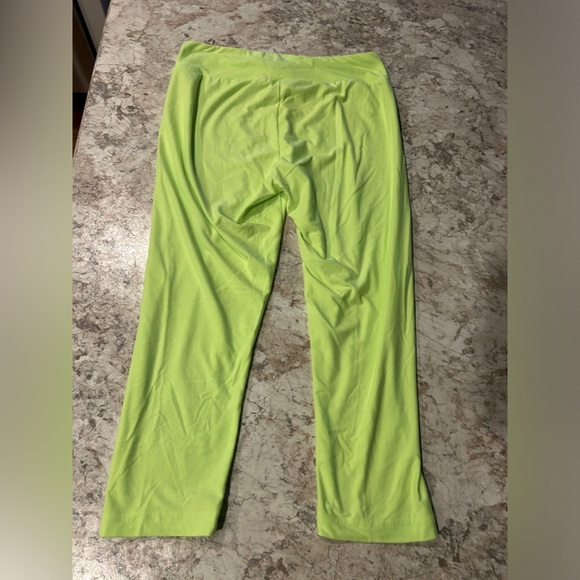 No Boundaries Neon Capri Leggings Large - Picture 4 of 6